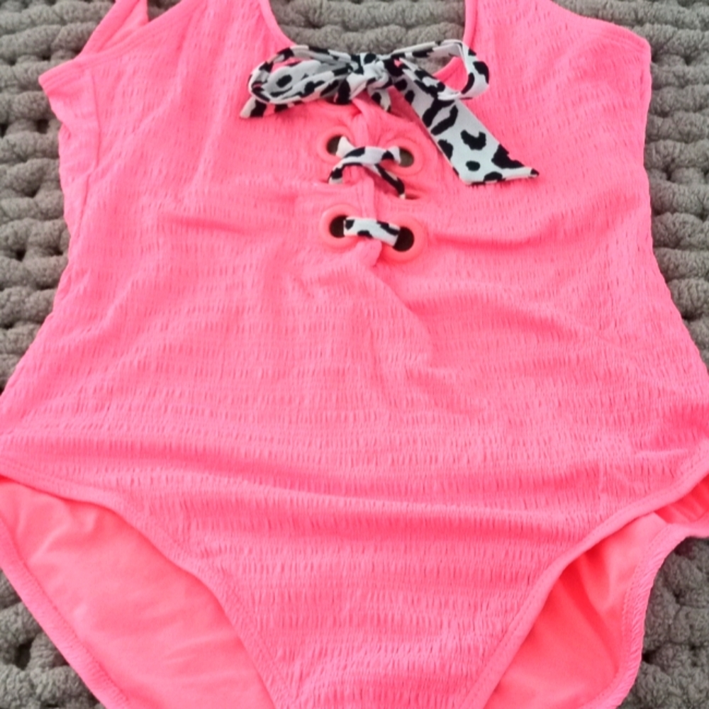 Bathing suit